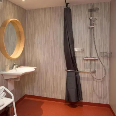 فندق مبيت وإفطار La Ferme Du Bien-etre Saint-Julien-Chapteuil