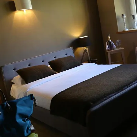 فندق مبيت وإفطار La Ferme Du Bien-etre Saint-Julien-Chapteuil
